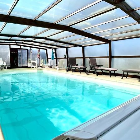 Maison De Charme Piscine Couverte Chauffee Mayrinhac-Lentour Eksteriør bilde